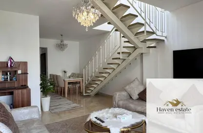 (بنتهاوس  (روف - 3 غرف نوم - 2 حمامات للايجار في مون ريزيدنس - فيفث سكوير - التجمع الخامس - مدينة القاهرة الجديدة - القاهرة