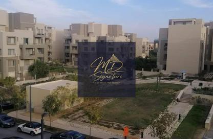 شقة - 2 غرف نوم - 2 حمامات للبيع في فيلدج جيت - المستثمرين الجنوبية - مدينة القاهرة الجديدة - القاهرة