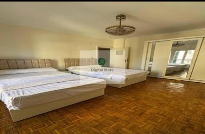 Apartment - 5 Bedrooms - 2 Bathrooms for rent in Al Saada St. - Roxy - Heliopolis - Masr El Gedida - Cairo