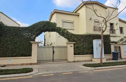 Villa - 3 Bedrooms - 4 Bathrooms for sale in The Fourteen Golf Residences - Uptown Cairo - Mokattam - Cairo