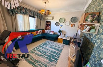 Apartment - 2 Bedrooms - 2 Bathrooms for sale in Passage Inside National Guard - Roxy - Heliopolis - Masr El Gedida - Cairo
