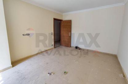 Apartment - 3 Bedrooms - 3 Bathrooms for sale in Sawary - Alexandria Compounds - Alexandria