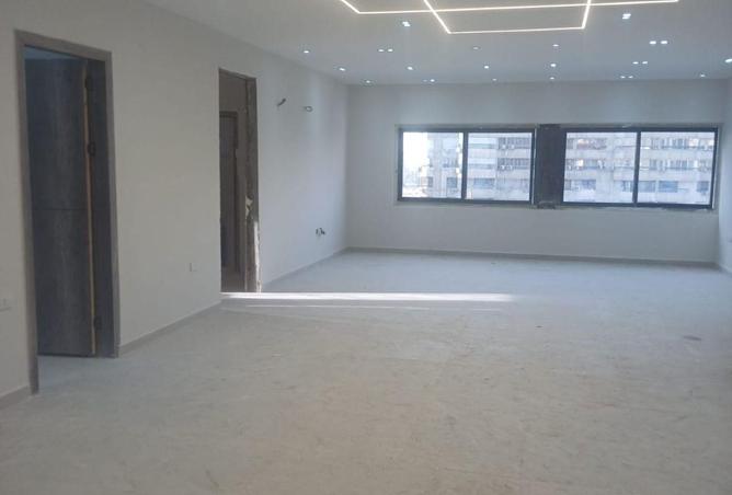 70107797 - Property Image 3