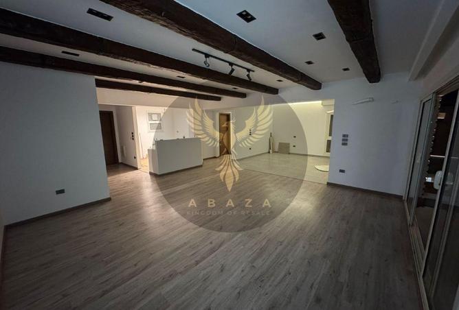 74040371 - Property Image 3