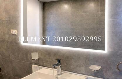 Apartment - 2 Bedrooms - 2 Bathrooms for rent in Mountain View iCity October - 6 October Compounds - 6 October City - Giza