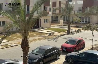 Townhouse - 4 Bedrooms - 5 Bathrooms for sale in Azzar 2 - 5th Settlement Compounds - The 5th Settlement - New Cairo City - Cairo Townhouse - 4 Bedrooms - 5 Bathrooms for sale in Azzar 2 - 5th Settlement Compounds - The 5th Settlement - New Cairo City - Cairo