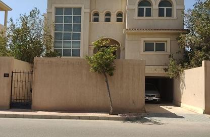 Villa - 6 Bedrooms - 4 Bathrooms for sale in Alex West - Alexandria Compounds - Alexandria