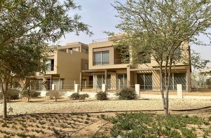 Villa - 5 Bedrooms - 6 Bathrooms for sale in Palm Hills New Cairo - 5th Settlement Compounds - The 5th Settlement - New Cairo City - Cairo
