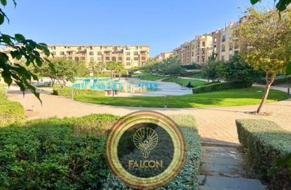Apartment - 3 Bedrooms - 2 Bathrooms for sale in Stone Residence - 5th Settlement Compounds - The 5th Settlement - New Cairo City - Cairo
