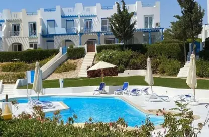 Chalet - 2 Bedrooms - 2 Bathrooms for sale in Mountain View - Ras Al Hekma - North Coast