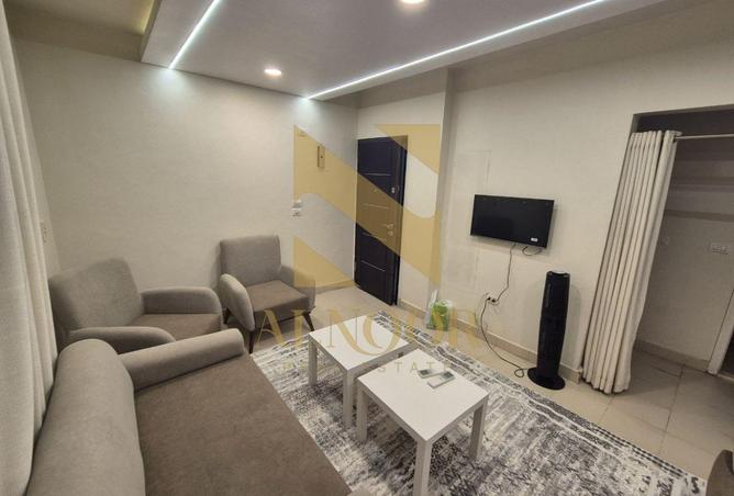 8561933 - Property Image 3