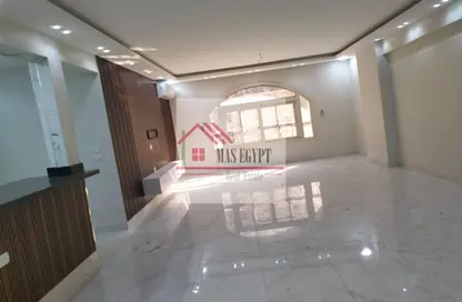 مساحات مكتبية - 3 غرف نوم - 3 حمامات للايجار في شارع الاحرار - المهندسين - الجيزة