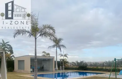 Villa - 3 Bedrooms - 4 Bathrooms for rent in Uptown Cairo - Mokattam - Cairo