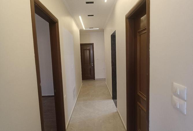 56991855 - صورة العقار 2