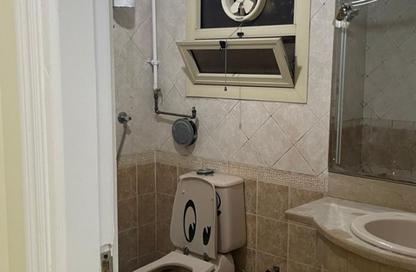 Apartment - 3 Bedrooms - 2 Bathrooms for rent in Dr Ismail Wahbi St. - 10th Zone - Nasr City - Cairo