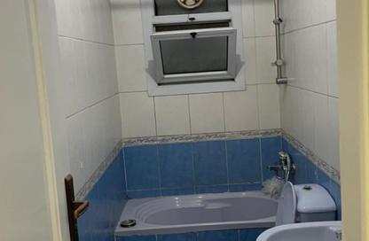 Apartment - 3 Bedrooms - 2 Bathrooms for rent in Dr Ismail Wahbi St. - 10th Zone - Nasr City - Cairo