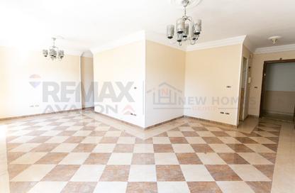 Apartment - 3 - 1 for sale in Waboor Elmayah - Hay Wasat - Alexandria