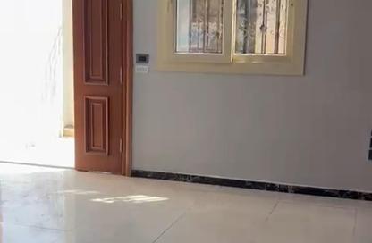 Office Space - 4 Bedrooms - 2 Bathrooms for rent in Ammar Ibn Yasser St. - El Hegaz Square - El Nozha - Cairo