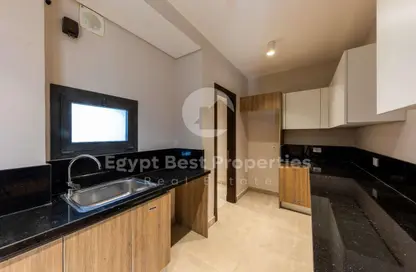Apartment - 3 Bedrooms - 3 Bathrooms for sale in Swan Lake Residence - 5th Settlement Compounds - The 5th Settlement - New Cairo City - Cairo