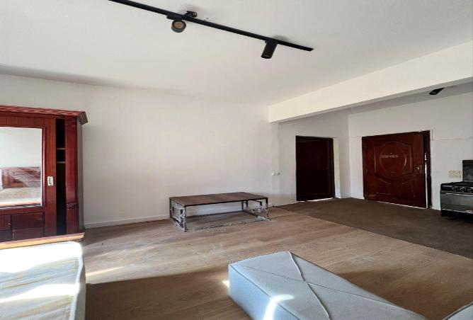 72450555 - Property Image 3