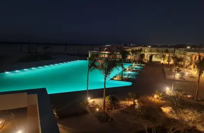 تاون هاوس - 5 غرف نوم - 5 حمامات للبيع في راس الحكمة - الساحل الشمالي