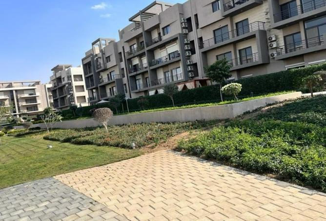 98012186 - Property Image 3