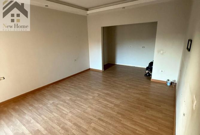 8457932 - Property Image 2