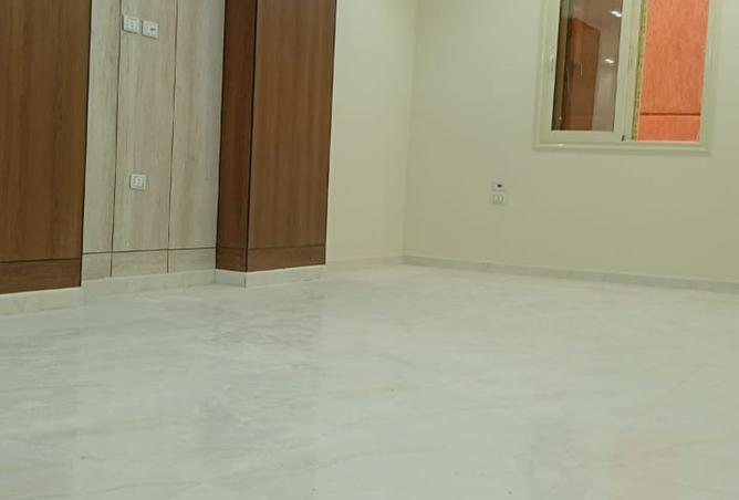 8468837 - Property Image 2