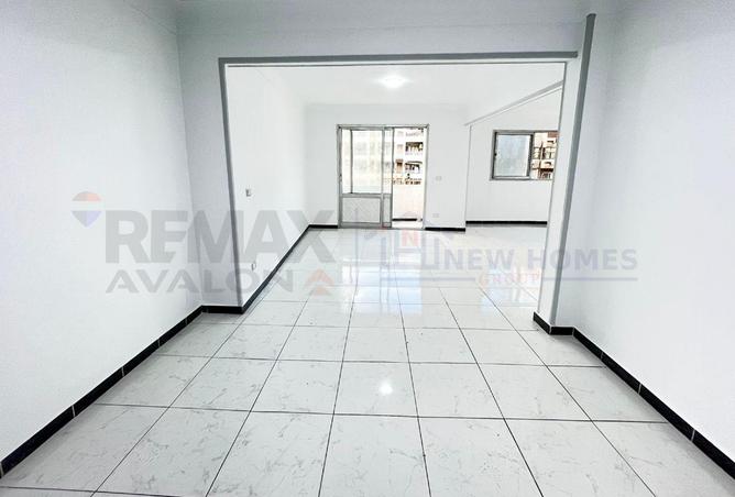 53473825 - صورة العقار 2