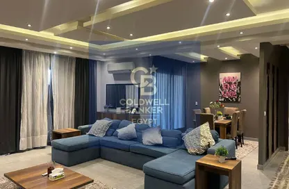 Apartment - 2 Bedrooms - 2 Bathrooms for sale in Palm Hills Village Gate - South Investors Area - New Cairo City - Cairo