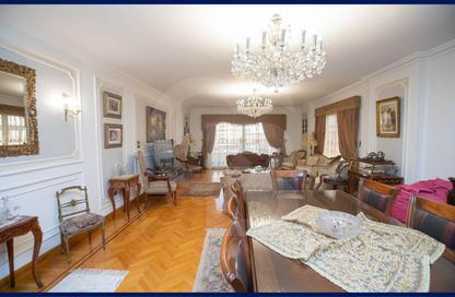 Apartment - 3 Bedrooms - 3 Bathrooms for sale in Victor Ammanuel Square - Smouha - Hay Sharq - Alexandria