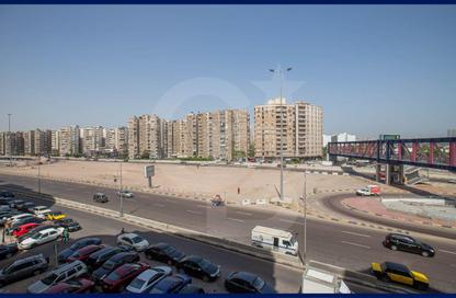 Apartment - 3 Bedrooms - 3 Bathrooms for sale in Victor Ammanuel Square - Smouha - Hay Sharq - Alexandria