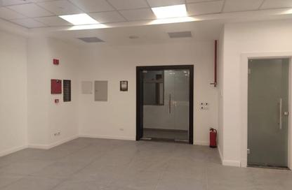 Office Space - 3 Bedrooms - 1 Bathroom for rent in The Lane - 26th of July Corridor - Sheikh Zayed City - Giza