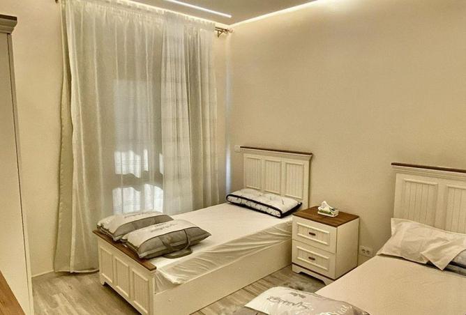 58242855 - Property Image 2