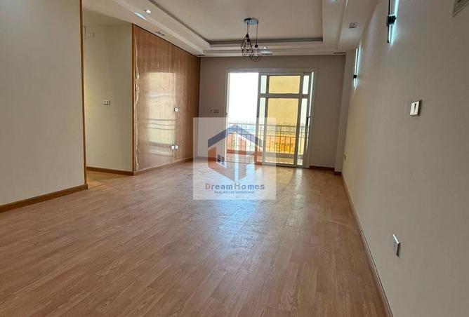 97434029 - Property Image 3