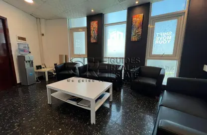 مساحات مكتبية - 2 غرف نوم - 1 حمام للايجار في شارع الشباب - الشيخ زايد - الجيزة
