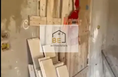 Apartment - 4 Bedrooms - 3 Bathrooms for sale in 4th District West - Shorouk City - Cairo