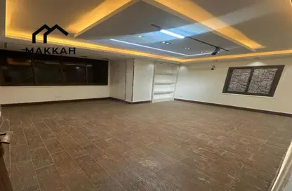 شقة - 3 غرف نوم - 1 حمام للبيع في شارع صلاح سالم - روكسي - مصر الجديدة - القاهرة شقة - 3 غرف نوم - 1 حمام للبيع في شارع صلاح سالم - روكسي - مصر الجديدة - القاهرة