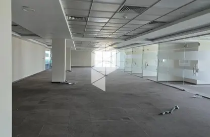 مساحات مكتبية - 6 غرف نوم - 2 حمامات للايجار في وسط القاهرة الجديدة - شارع التسعين الشمالي - التجمع الخامس - مدينة القاهرة الجديدة - القاهرة