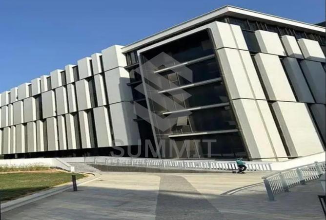 8420672 - Property Image 2