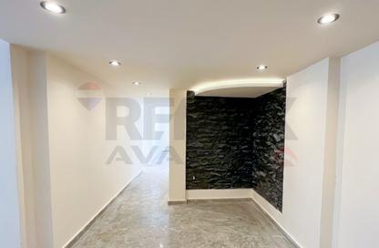 Office Space - Studio - 2 Bathrooms for rent in Khaleel Al Khayat Basha St. - Kafr Abdo - Roushdy - Hay Sharq - Alexandria