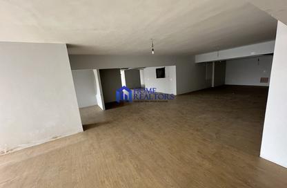 Office Space - Studio - 3 Bathrooms for rent in Zahraa Al Maadi St. - Degla - Hay El Maadi - Cairo