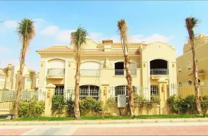 فيلا - 3 غرف نوم - 3 حمامات للبيع في الباتيو برايم - الباتيو - كمبوندات الشروق - مدينة الشروق - القاهرة