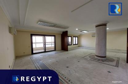 طابق كامل - استوديو - 3 حمامات للايجار في شارع كورنيش النيل - المعادي - حي المعادي - القاهرة