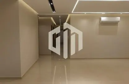 شقة - 3 غرف نوم - 3 حمامات للايجار في لايك فيو ريزيدنس - كمبوندات التجمع الخامس - التجمع الخامس - مدينة القاهرة الجديدة - القاهرة