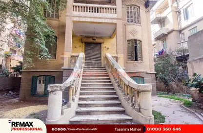 Villa - 7+ Bedrooms - 3 Bathrooms for rent in Al Mohased St. - Bolkly - Hay Sharq - Alexandria