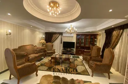 Apartment - 3 Bedrooms - 2 Bathrooms for sale in Ahmed Abou Al Ela St. - 8th Zone - Nasr City - Cairo