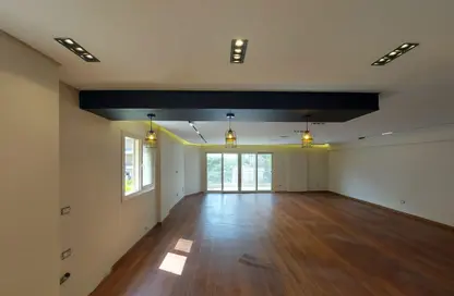 شقة - 3 غرف نوم - 3 حمامات للبيع في شارع اخناتون - الحي الخامس - التجمع الخامس - مدينة القاهرة الجديدة - القاهرة