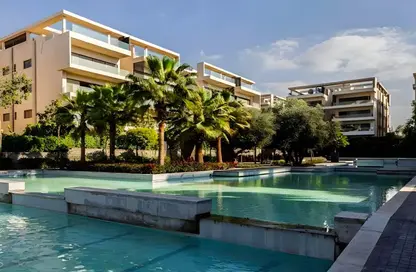 Apartment - 2 Bedrooms - 2 Bathrooms for sale in Lake View Residence - 5th Settlement Compounds - The 5th Settlement - New Cairo City - Cairo