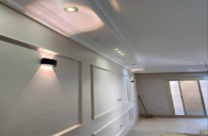 Apartment - 3 Bedrooms - 2 Bathrooms for rent in New Cairo Centre - North Teseen St. - The 5th Settlement - New Cairo City - Cairo